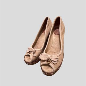 Tory Burch natural linen Canvas Jakie Peep Toe Espadrille in 9.5.